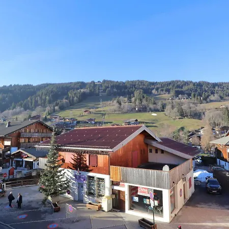 6 Personnes Avec Balcon, Coeur Du Vieux Village, Proche Remontees Mecaniques Et Commerces - Fr-1-623-332 Apartamento